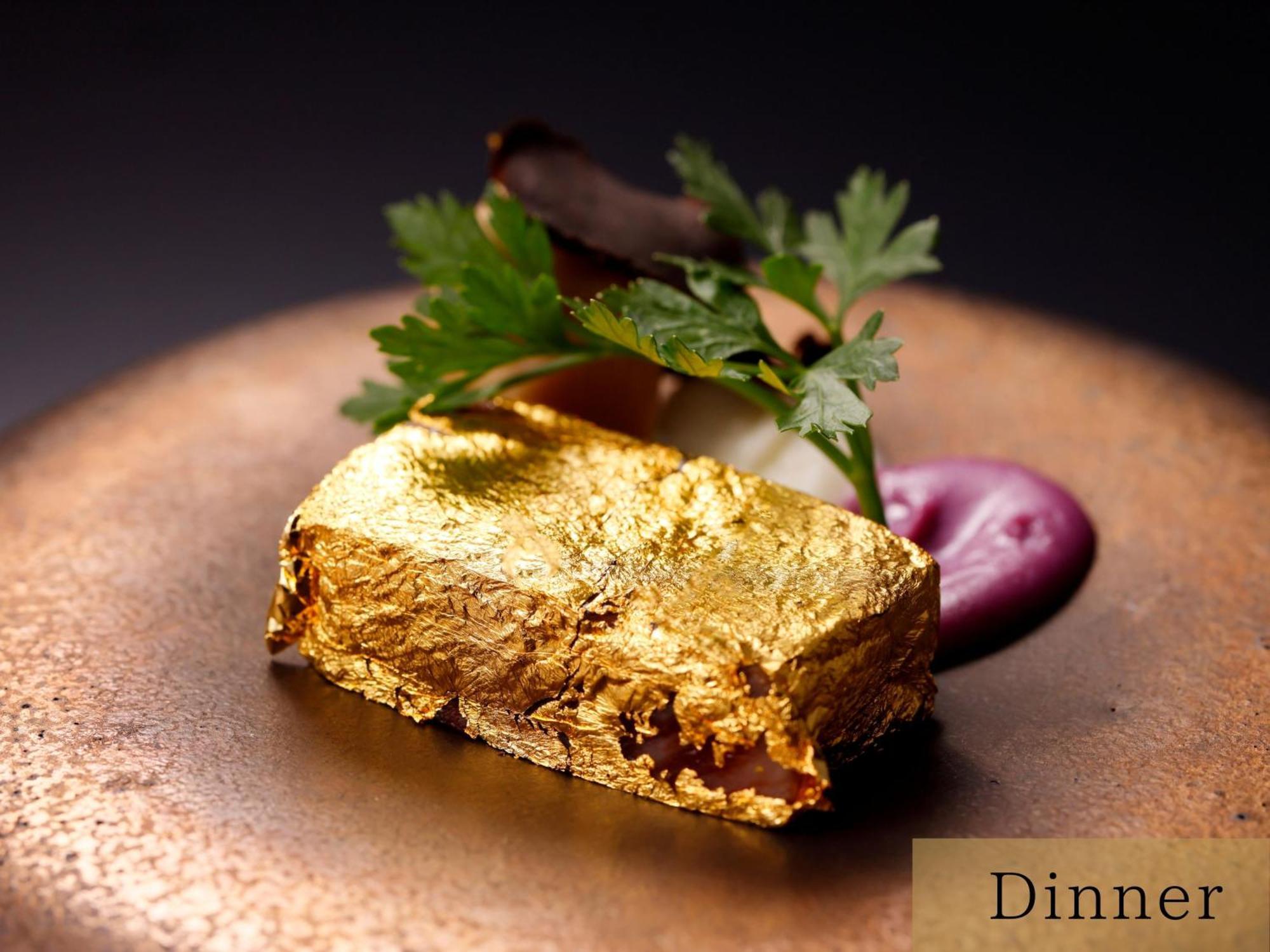 The Hotel Sanraku Kanazawa 21Th December 2022 Open Exterior photo Gold-plated foie gras